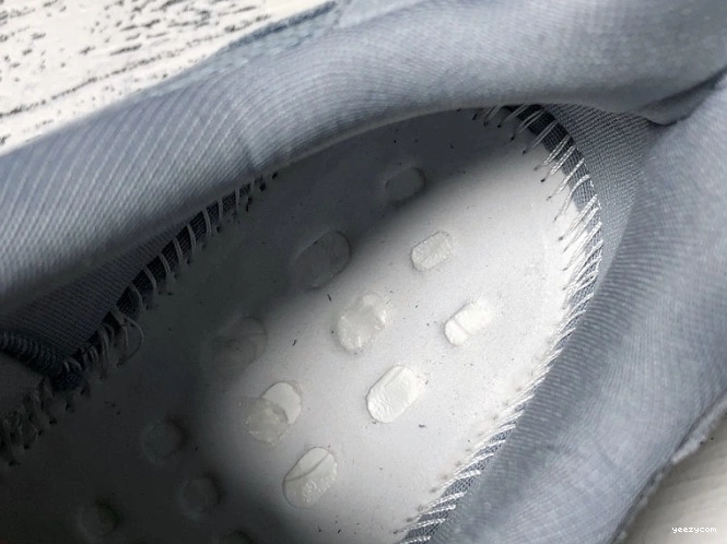 Boost Blue Hospital Yeezy v2 700 Adidas FV8424 1022